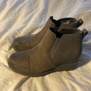 Sorel Evie Pullon Boot Size 8